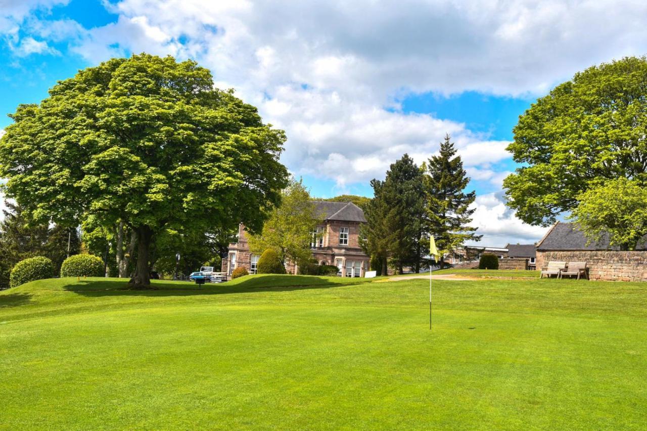 Whiston Hall Екстер'єр фото
