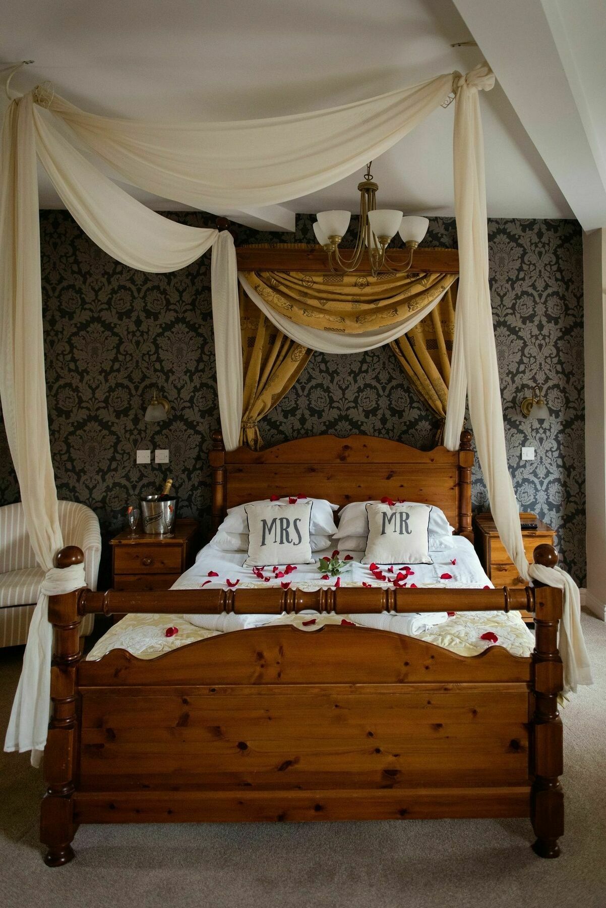 Whiston Hall Екстер'єр фото