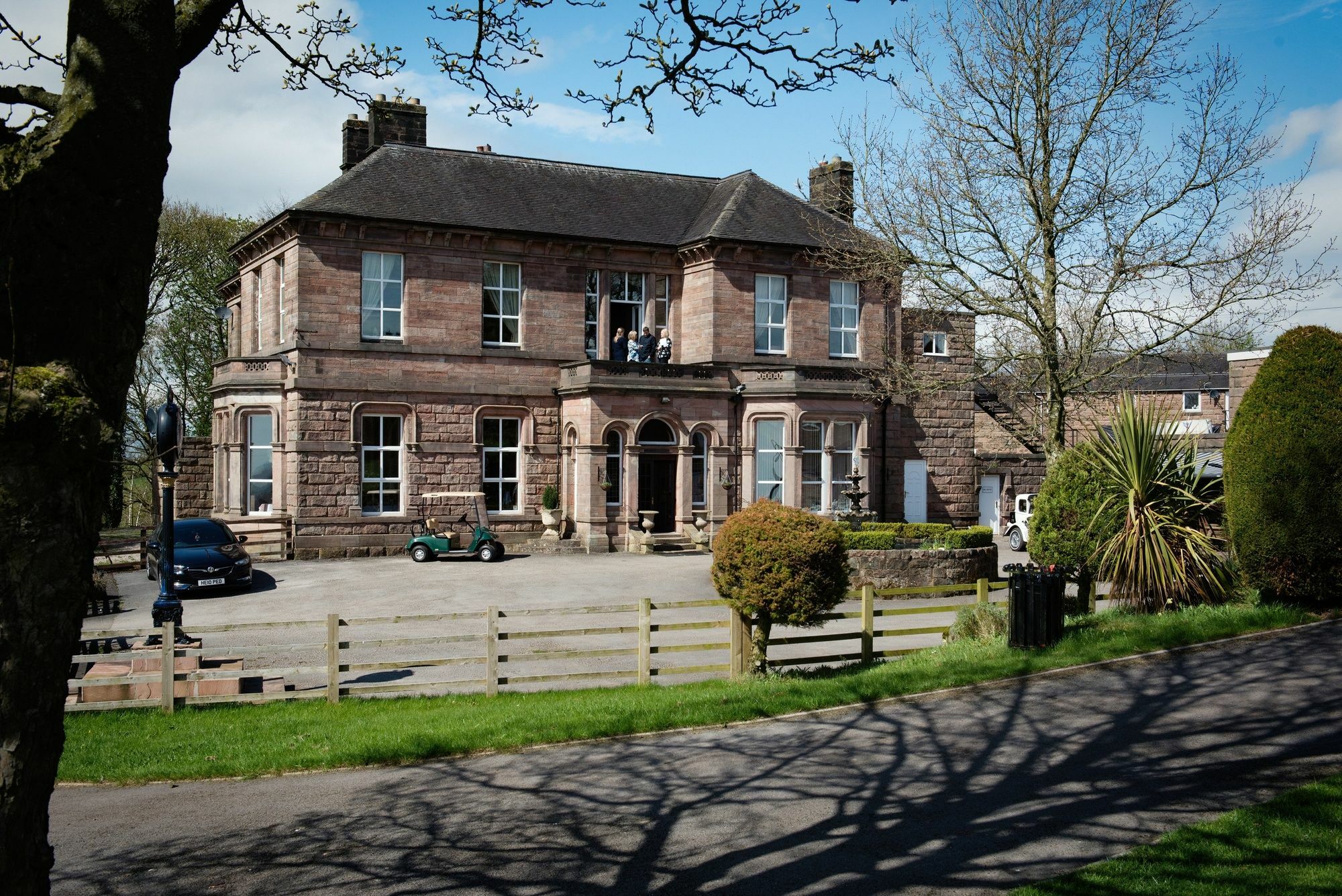 Whiston Hall Екстер'єр фото